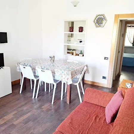 Da Gigi A By Zoom In Earth Apartment